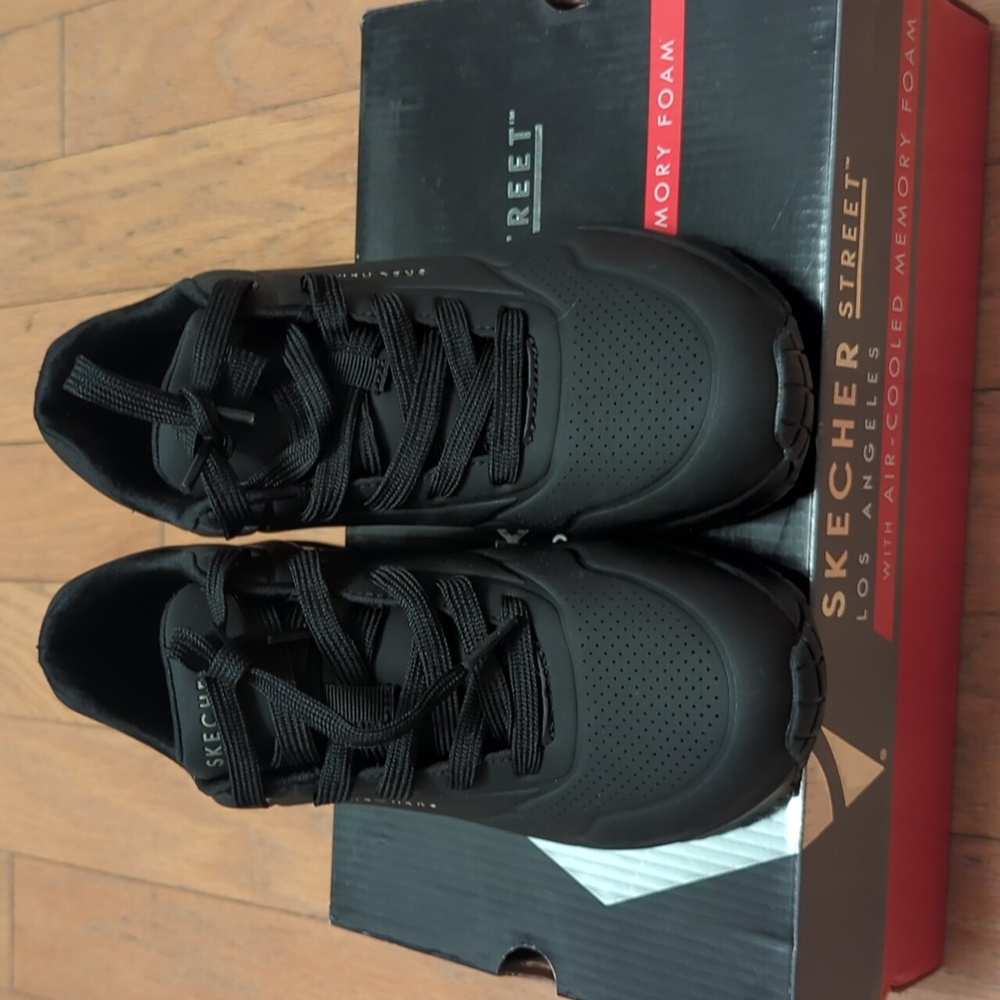 Skechers street sneakers